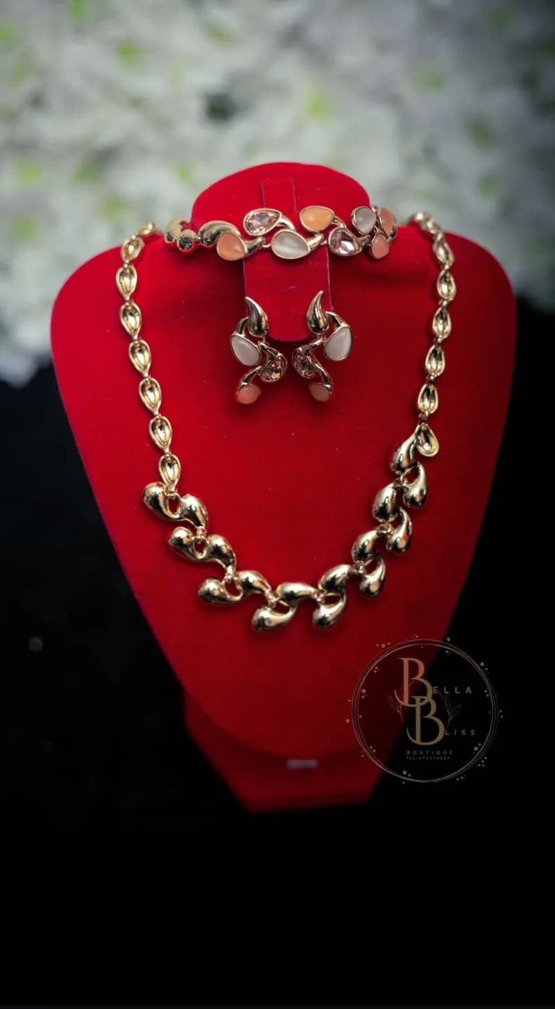 Classy Unfaded Jewelry Set (2)