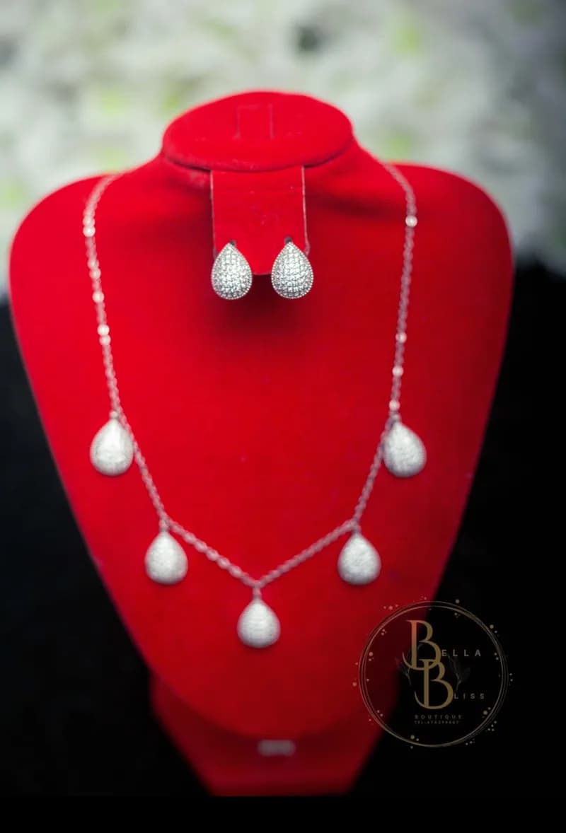 Simple Classy Unfaded Silver & Gold  Set (1)
