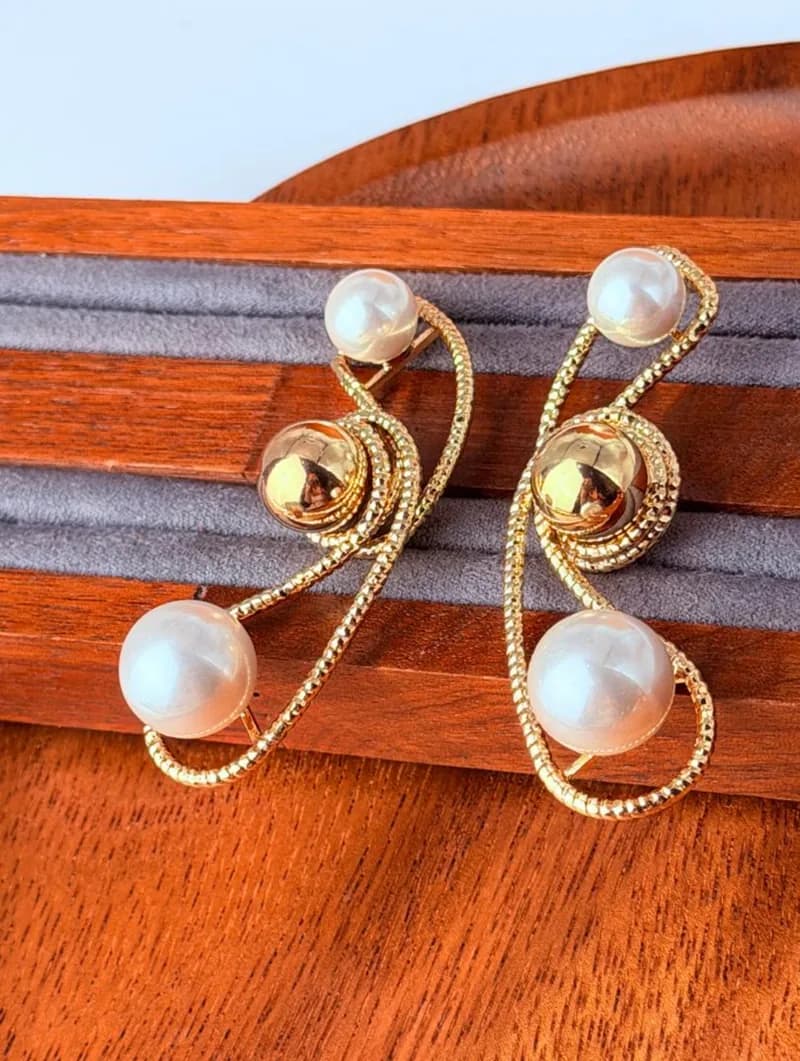 Gold Style Earrings (4)
