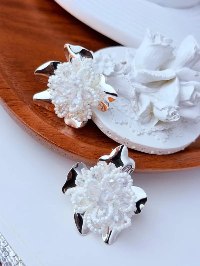 Classy Silver Earrings (4)