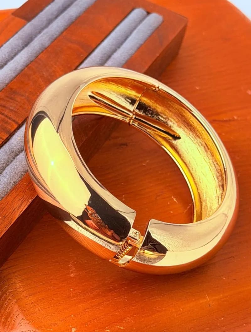 Unfaded Bangle (9)