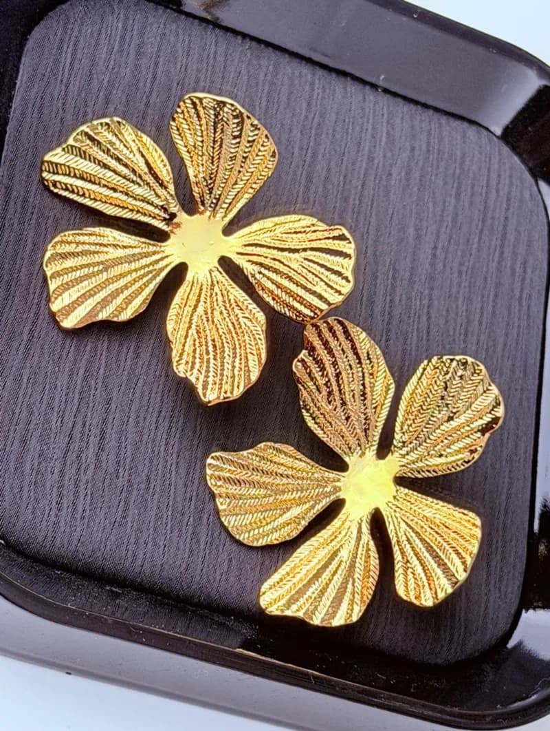 Iconic Earrings (4)