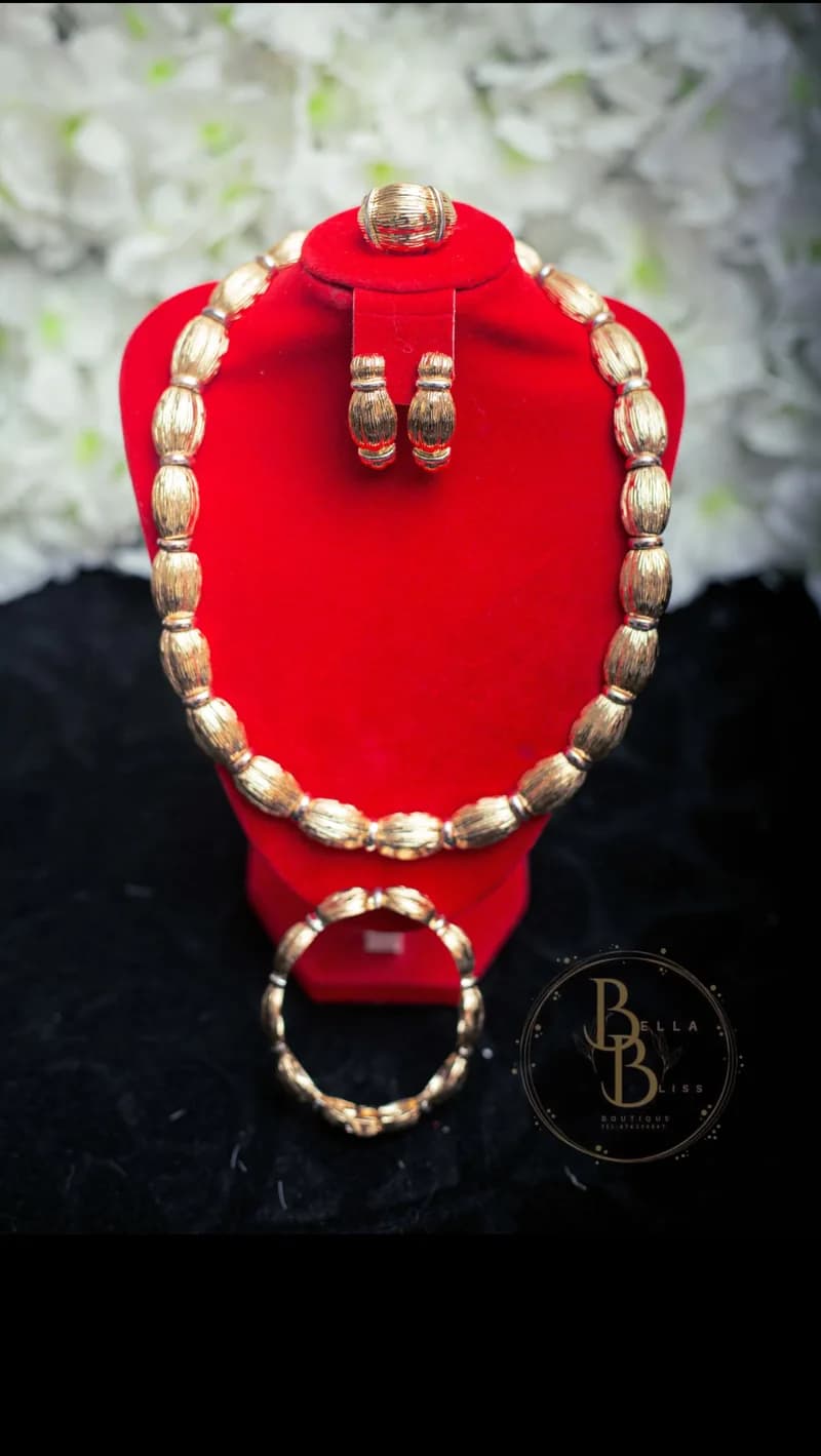 Unique Unfaded Jewelry Set (5)