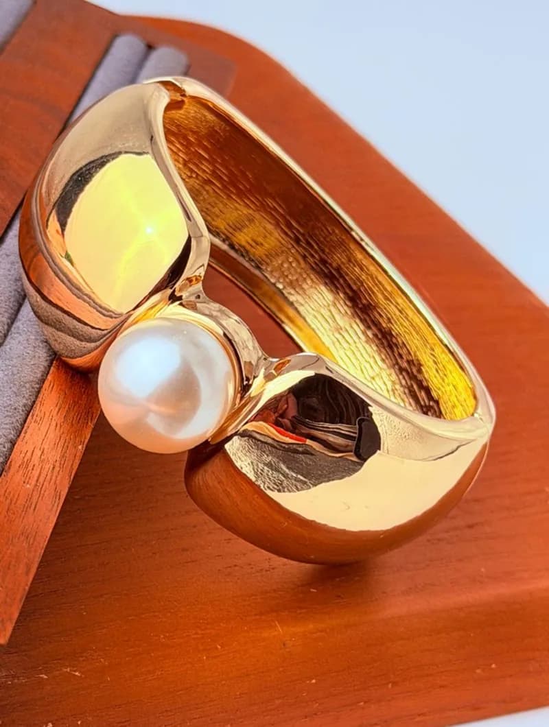 Unfaded Bangle (8)
