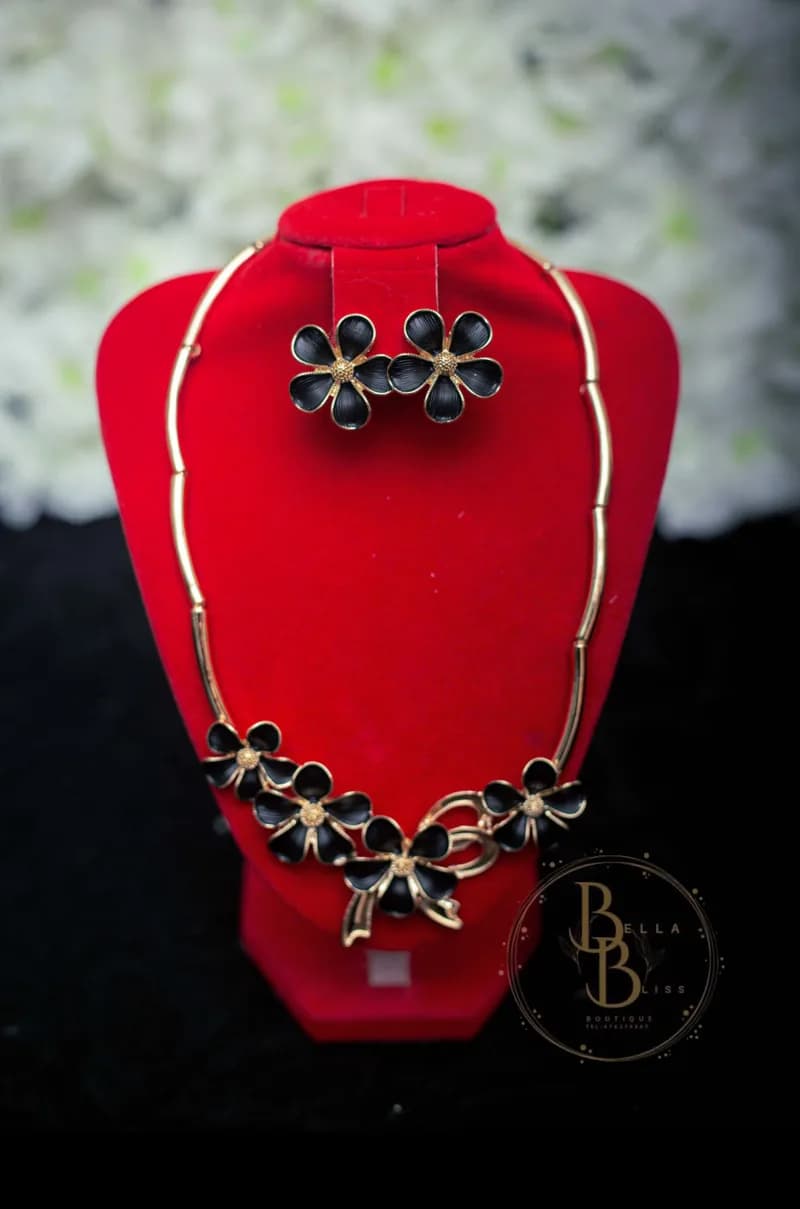 Classy 2 Piece set (7)